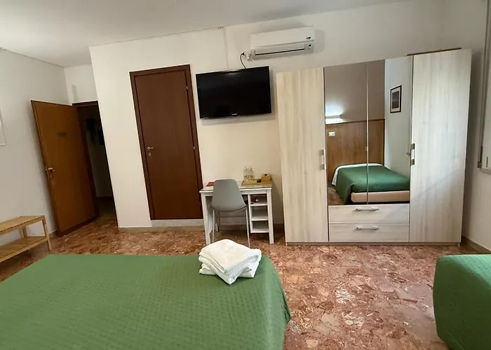 216 Venice Местре