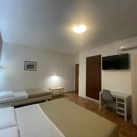216 Venice Guest house