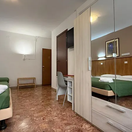 216 Venice Guest house
