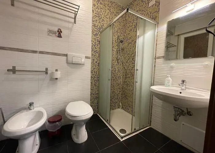 216 Venice ゲストハウス 3*